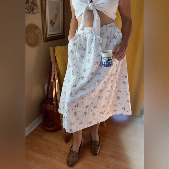 Vintage White Hand Sewn Floral Eyelet Midi with Pockets XS - Picture 12 of 14